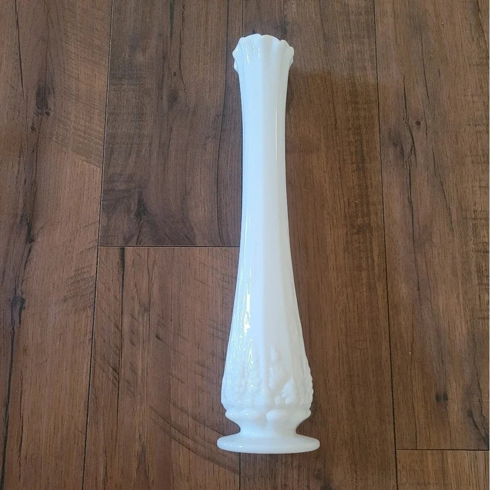 Westmoreland vintage milk